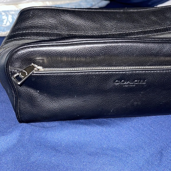 Coach Traveling Case - Picture 5 of 6